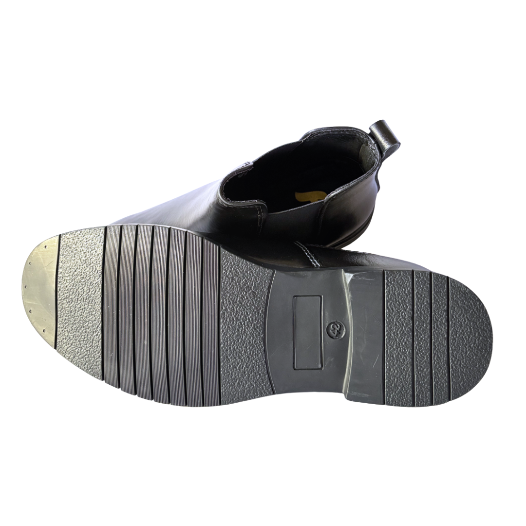 Classic Chelsea Boots for Men-Black